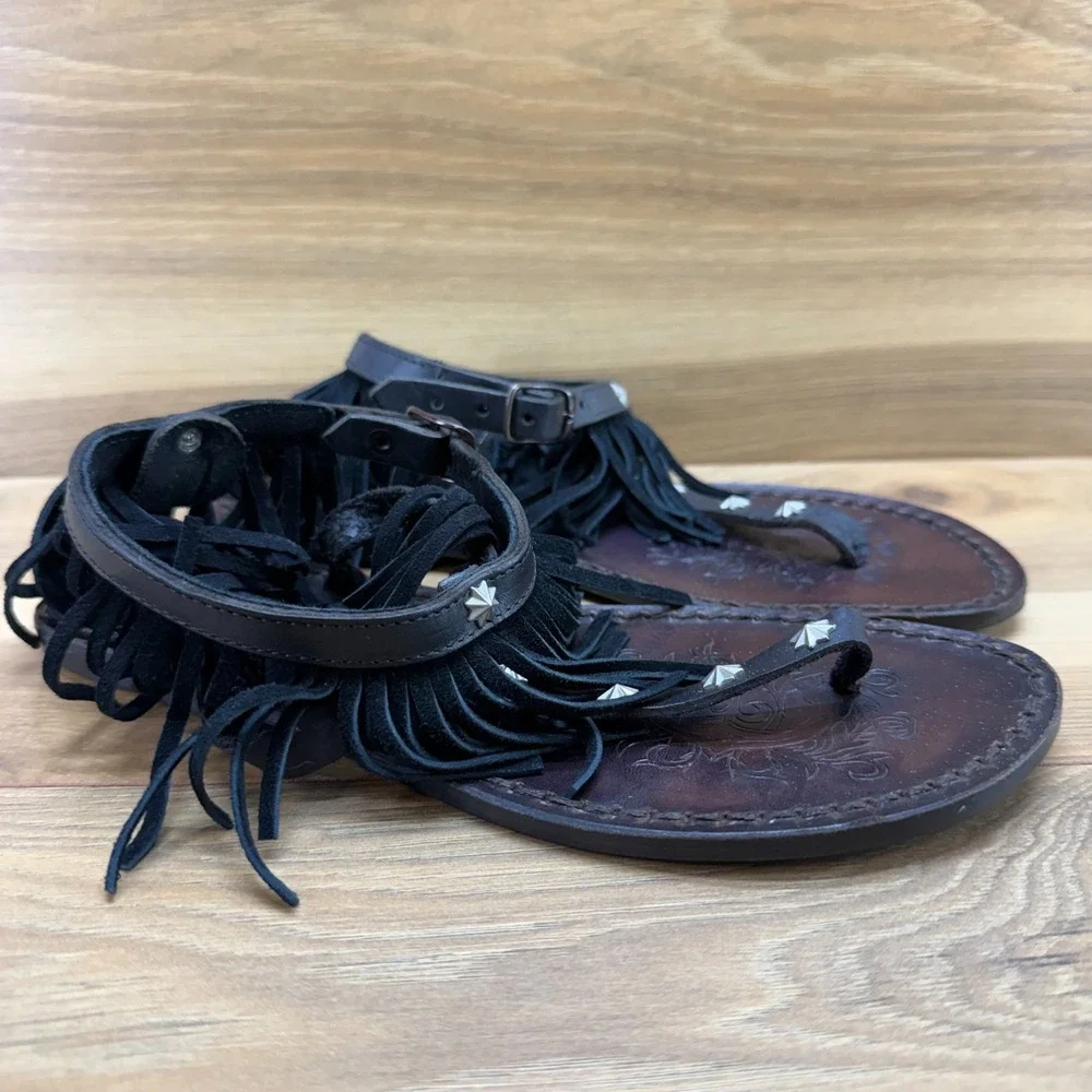 El Campero‎ Fringe Sandals Womens 7 EU 37 T Strap Ankle Strap Studs ITALY Black